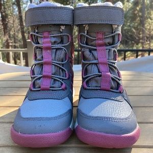 Kids Merrell snow boots
